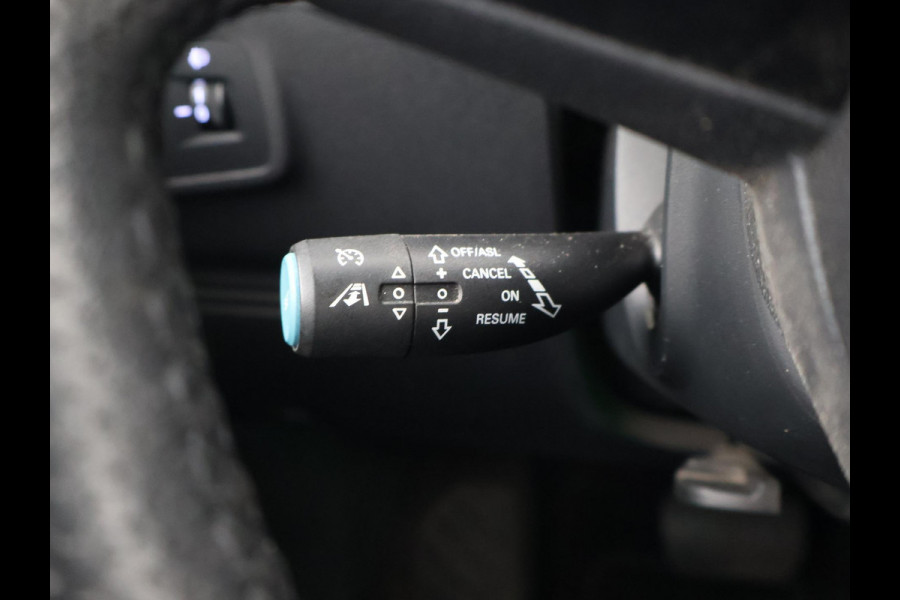 MG Mg Zs EV LUXURY 45 kWh + TREKHAAK | PANORAMA | JBL | LEDER | CAMERA | ADAPTIVE CRUISE | STOELVERWARMING