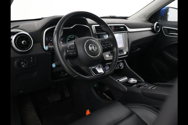 MG Mg Zs EV LUXURY 45 kWh + TREKHAAK | PANORAMA | JBL | LEDER | CAMERA | ADAPTIVE CRUISE | STOELVERWARMING