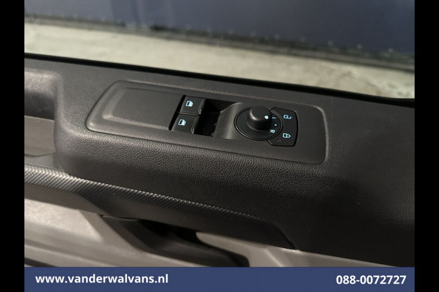 Ford Transit Custom 2.0 TDCI 136pk L2H1 Euro6 Airco | Camera | Apple Carplay | LED | Cruisecontrol Android Auto, Verwarmde voorruit, Parkeersensoren, Bijrijdersbank, 2740kg trekvermogen