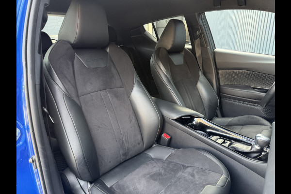 Toyota C-HR 1.8 Hybrid Executive / Bi tone | Leer/alcantara | Dealer onderhouden | LED | JBL | Rijklaar!!