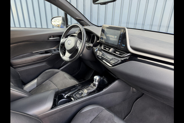 Toyota C-HR 1.8 Hybrid Executive / Bi tone | Leer/alcantara | Dealer onderhouden | LED | JBL | Rijklaar!!