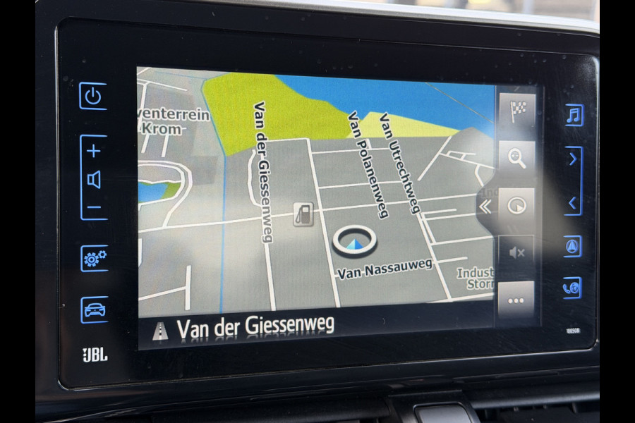 Toyota C-HR 1.8 Hybrid Executive / Bi tone | Leer/alcantara | Dealer onderhouden | LED | JBL | Rijklaar!!