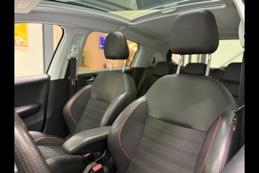 Peugeot 208 GT 110PK Aut. Pano Navi Pdc Leder Camera Clima Led Cruise