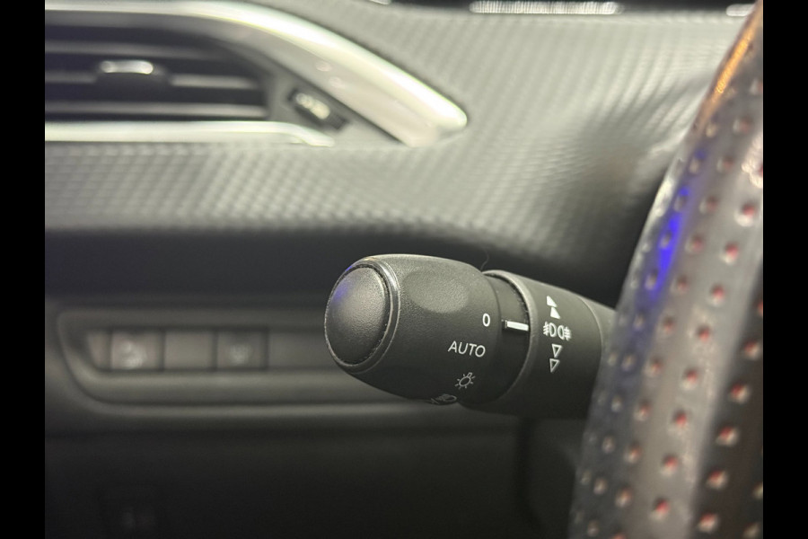Peugeot 208 GT 110PK Aut. Pano Navi Pdc Leder Camera Clima Led Cruise