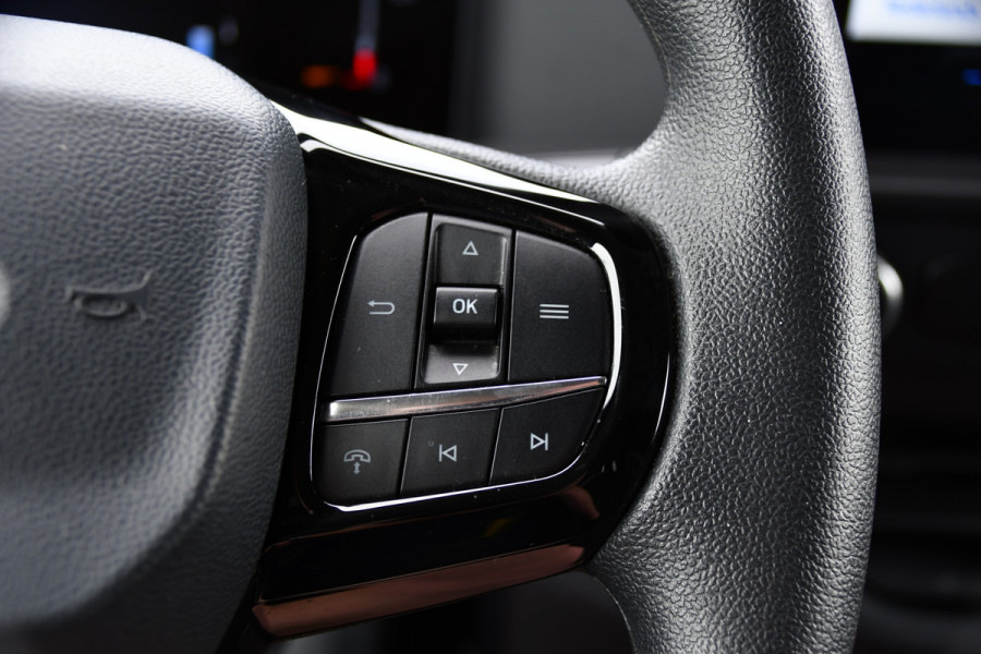 Ford Transit Custom 300 2.0 TDCI L2H1 Black Edition Camera, Cruise, Carplay, 170pk, Mulitmedia, LED, Automaat, Virtual, Uniek!