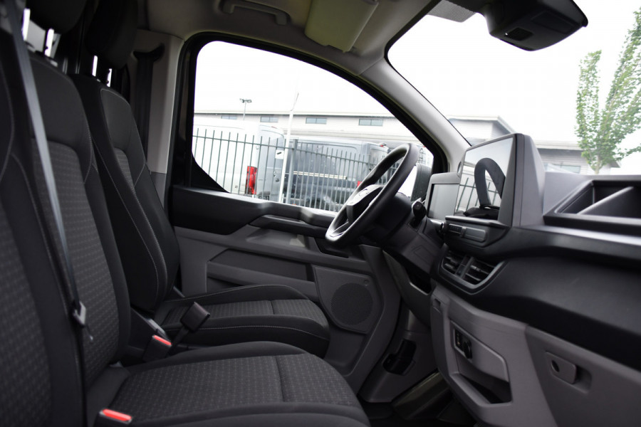 Ford Transit Custom 300 2.0 TDCI L2H1 Black Edition Camera, Cruise, Carplay, 170pk, Mulitmedia, LED, Automaat, Virtual, Uniek!