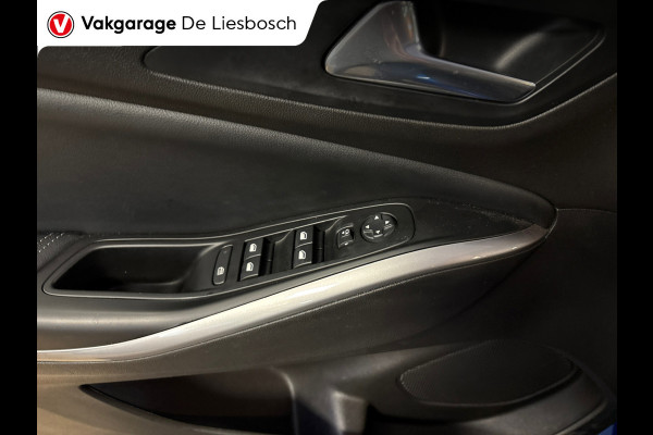 Opel Grandland 1.6 Turbo Plug-In Hybrid GS Line / 225pk / stuur verwarming / camera / Apple carplay