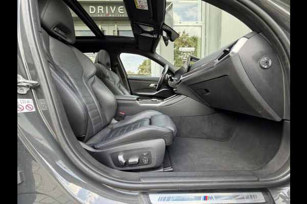 BMW 3 Serie Touring 330e xDrive High Ex. M-Sport Pro |Pano|H/K|M-Seats|ACC|HUD|Trekhaak|19"|Dravit