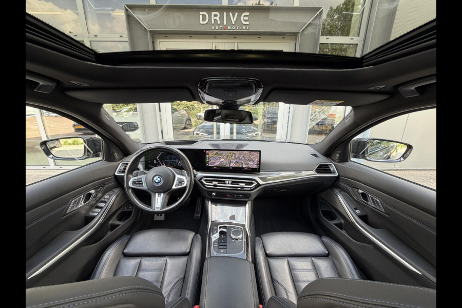 BMW 3 Serie Touring 330e xDrive High Ex. M-Sport Pro |Pano|H/K|M-Seats|ACC|HUD|Trekhaak|19"|Dravit