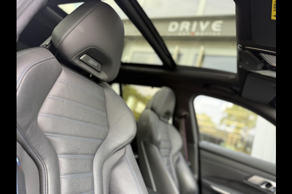 BMW 3 Serie Touring 330e xDrive High Ex. M-Sport Pro |Pano|H/K|M-Seats|ACC|HUD|Trekhaak|19"|Dravit