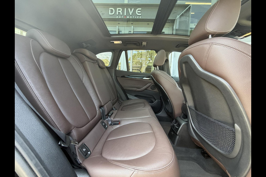 BMW X1 xDrive25e High Ex. Sportline Black ed. |Pano|Leer|HUD|Cam