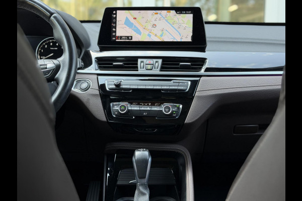 BMW X1 xDrive25e High Ex. Sportline Black ed. |Pano|Leer|HUD|Cam