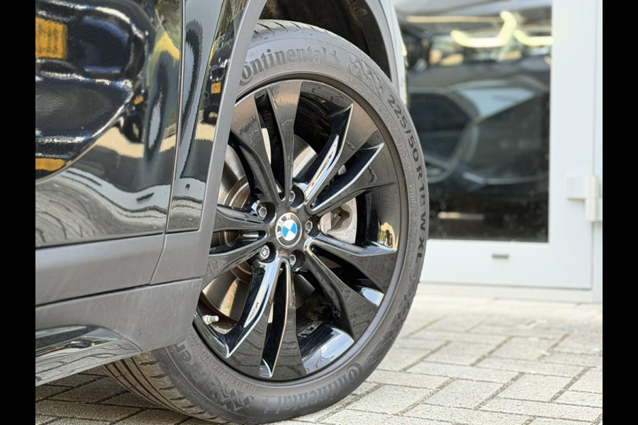 BMW X1 xDrive25e High Ex. Sportline Black ed. |Pano|Leer|HUD|Cam