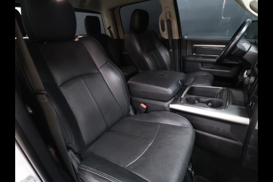 Dodge Ram 1500 5.7 V8 4x4 Crew Cab Laramie [TREKHAAK, CAMERA, STOELVERWARMING/VENTILATIE, ELEKTRISCH VERSTELBARE STOELEN, BLUETOOTH, STUURVERWARMING, CRUISE, LPG, NIEUWSTAAT]