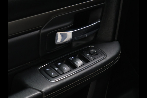 Dodge Ram 1500 5.7 V8 4x4 Crew Cab Laramie [TREKHAAK, CAMERA, STOELVERWARMING/VENTILATIE, ELEKTRISCH VERSTELBARE STOELEN, BLUETOOTH, STUURVERWARMING, CRUISE, LPG, NIEUWSTAAT]