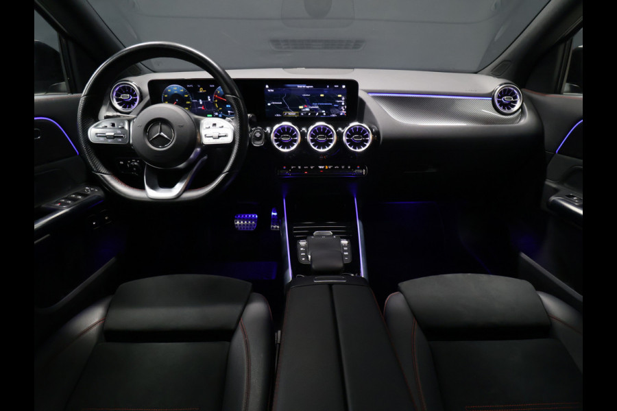 Mercedes-Benz GLA 250 e AMG Business Solution [SCHUIFKANTELDAK, TREKHAAK, CAMERA, PDC, CRUISE, STOELVERWARMING, DIGITAL DASH, ELEKTRISCH VERSTELBARE STOELEN, ELEKTISCHE ACHTERKLEP, NIEUWSTAAT]