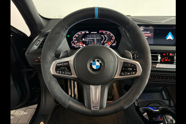 BMW 1-serie M135i xDrive Executive Pano|M Seat|Memory|HuD|HK
