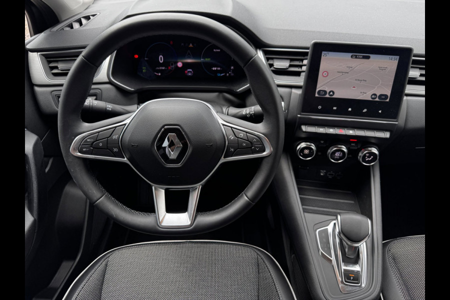 Renault Captur 1.6 E-Tech Plug-in Hybrid 160 Intens | Trekhaak | Camera | Climate control | Navigatie |