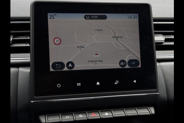 Renault Captur 1.6 E-Tech Plug-in Hybrid 160 Intens | Trekhaak | Camera | Climate control | Navigatie |