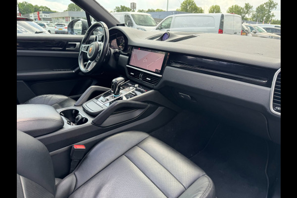 Porsche Cayenne 3.0 E-Hybrid Sportchrono Panorama Camera Leder Memory