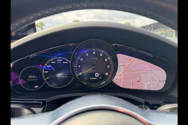 Porsche Cayenne 3.0 E-Hybrid Sportchrono Panorama Camera Leder Memory