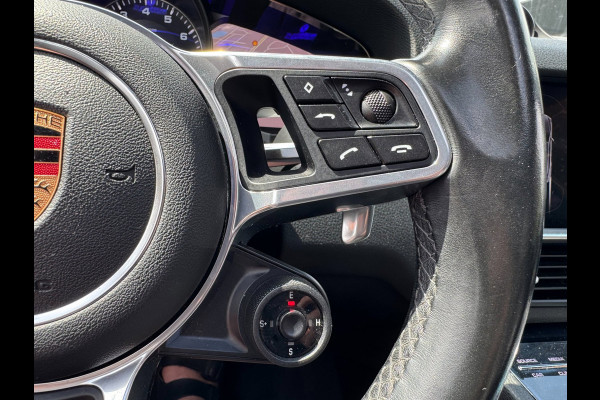 Porsche Cayenne 3.0 E-Hybrid Sportchrono Panorama Camera Leder Memory