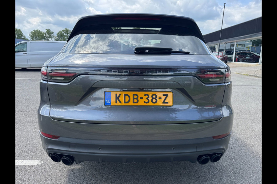 Porsche Cayenne 3.0 E-Hybrid Sportchrono Panorama Camera Leder Memory