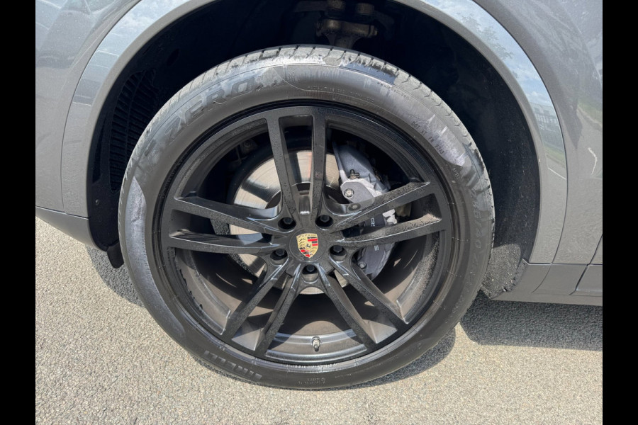 Porsche Cayenne 3.0 E-Hybrid Sportchrono Panorama Camera Leder Memory