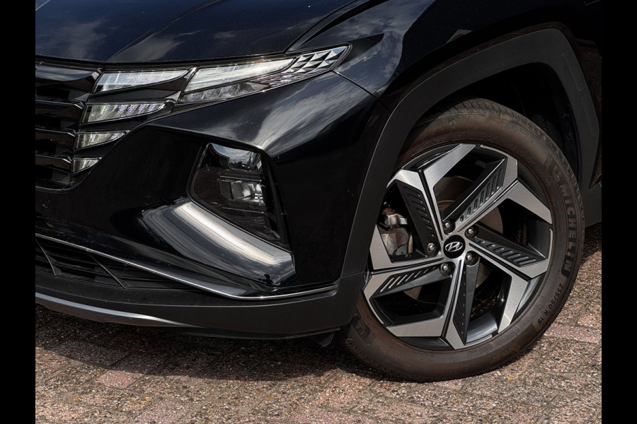 Hyundai Tucson 1.6 T-GDI PHEV Premium Sky 4WD | Panoramadak | Leder + Memory | Camera 360 | Elek. Achterklep