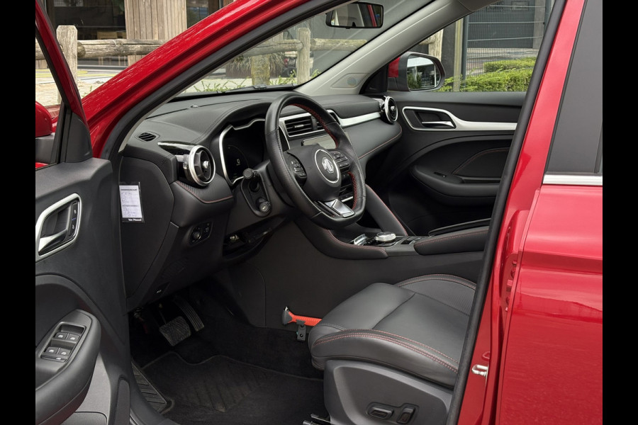 MG Mg zs ev EV Standard Range Luxury 50 kWh | Pano, Leder, 360Camera, Navi, Carplay/Android | 1e Eigenaar, Dealerond. | NAP |