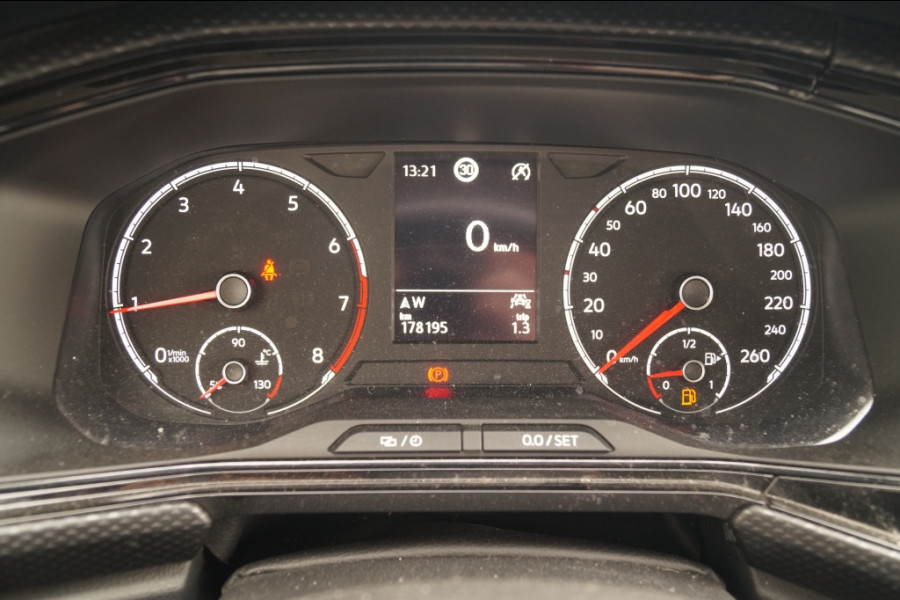 Volkswagen T-Cross 1.0 TSI Life -NAVI-PDC-AIRCO-DAB-CARPLAY-