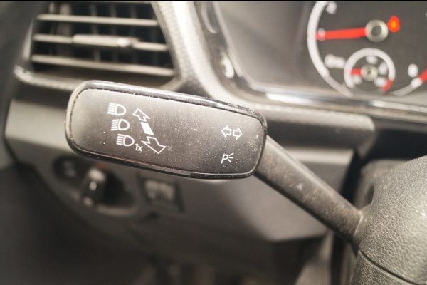Volkswagen T-Cross 1.0 TSI Life -NAVI-PDC-AIRCO-DAB-CARPLAY-