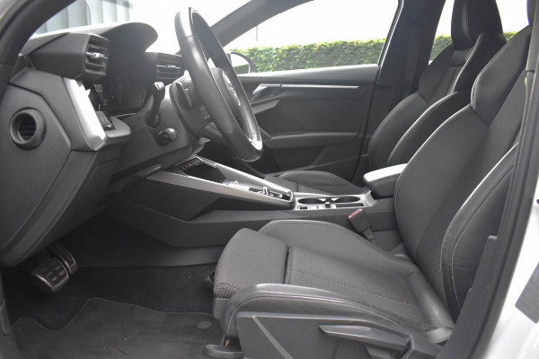 Audi A3 Sportback 35 TFSI S-Line | ACC | Carplay | Trekhaak | Virtual | Navi