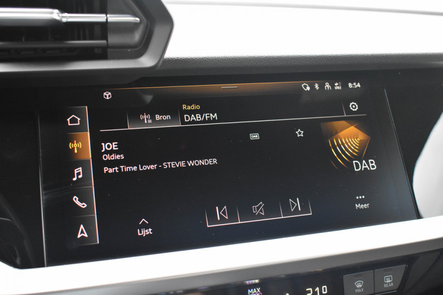 Audi A3 Sportback 35 TFSI S-Line | ACC | Carplay | Trekhaak | Virtual | Navi