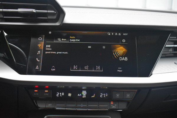 Audi A3 Sportback 35 TFSI S-Line | ACC | Carplay | Trekhaak | Virtual | Navi