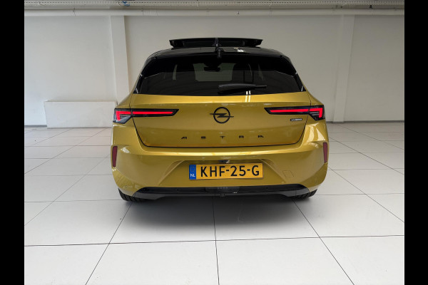 Opel Astra 1.6 Turbo Plug In Hybrid Ultimate Levering per september