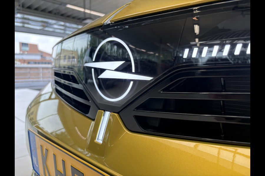 Opel Astra 1.6 Turbo Plug In Hybrid Ultimate Levering per september