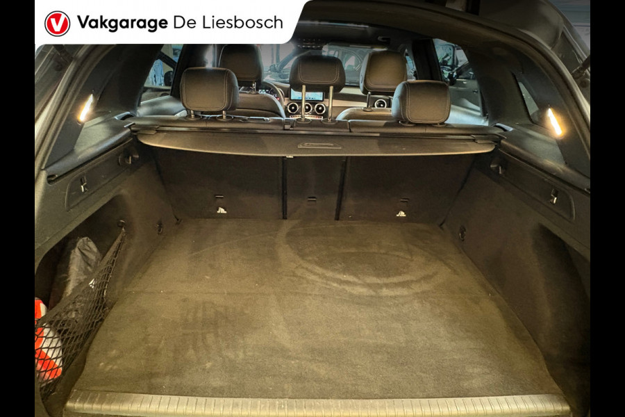 Mercedes-Benz GLC 300e 4MATIC Premium Plus / soh100% / trekhaak / sfeer verlichting / panorama-dak / virtual