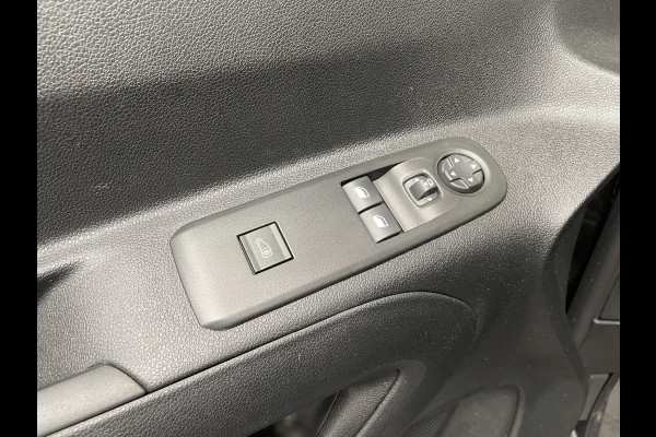 Opel Combo 1.5 BlueHDi 130 L2 Automaat Apple Carplay / Android Auto Navigatie Trekhaak Airco Camera Cruise Control Parkeersensoren V+A DAB