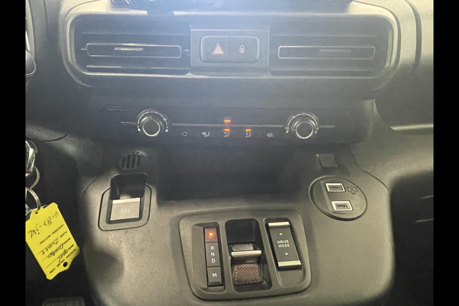 Opel Combo 1.5 BlueHDi 130 L2 Automaat Apple Carplay / Android Auto Navigatie Trekhaak Airco Camera Cruise Control Parkeersensoren V+A DAB