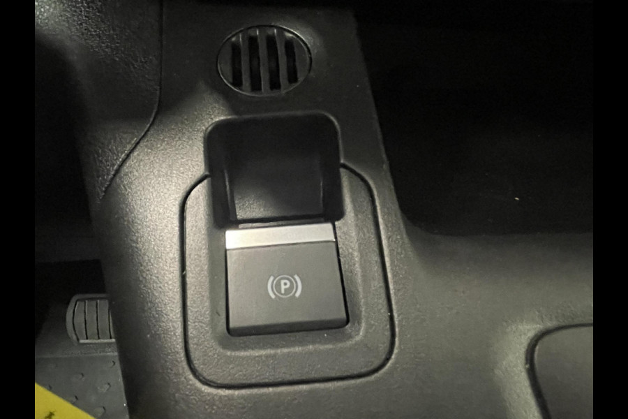 Opel Combo 1.5 BlueHDi 130 L2 Automaat Apple Carplay / Android Auto Navigatie Trekhaak Airco Camera Cruise Control Parkeersensoren V+A DAB