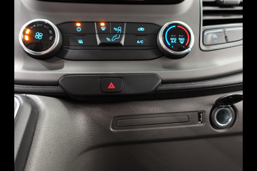 Ford Transit Custom 300 2.0 TDCI L2H1 Trend Automaat Airco Navigatie Cruise Parkeersensoren Camera Trekhaak