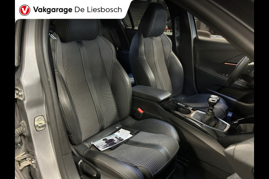 Peugeot 208 1.2 PureTech GT / Navigatie / DAB / Camera / pdc v+a