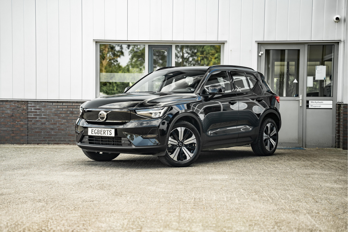 Volvo XC40 Recharge Core 70 kWh | Apple Carplay/Android Auto | Camera
