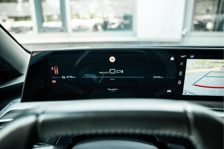 Peugeot E-3008 Allure 73kWh | Adaptive cruise | AppleCarPlay | Warmtepomp