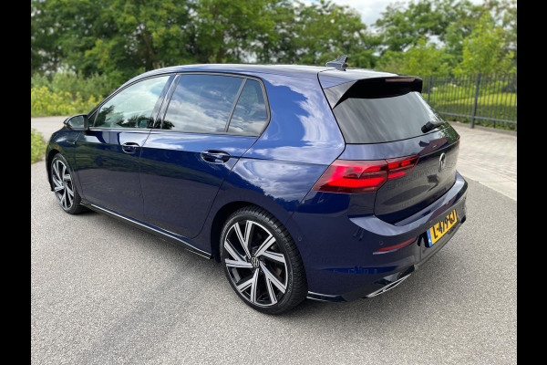 Volkswagen Golf 1.5 TSI R-Line Virtual Ambientlicht Camra IQ Light Matrix LED