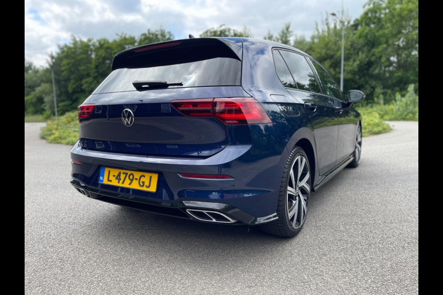 Volkswagen Golf 1.5 TSI R-Line Virtual Ambientlicht Camra IQ Light Matrix LED