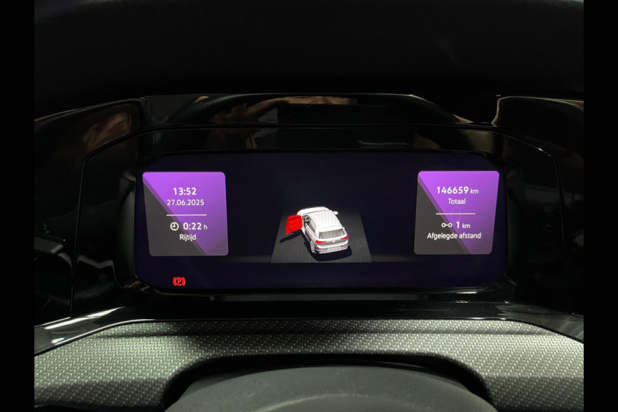 Volkswagen Golf 1.5 TSI R-Line Virtual Ambientlicht Camra IQ Light Matrix LED
