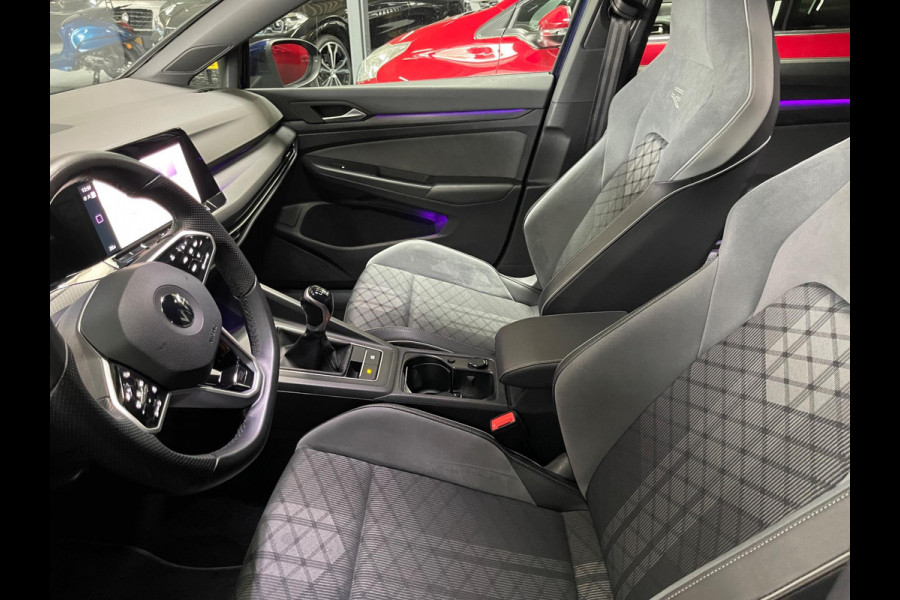 Volkswagen Golf 1.5 TSI R-Line Virtual Ambientlicht Camra IQ Light Matrix LED