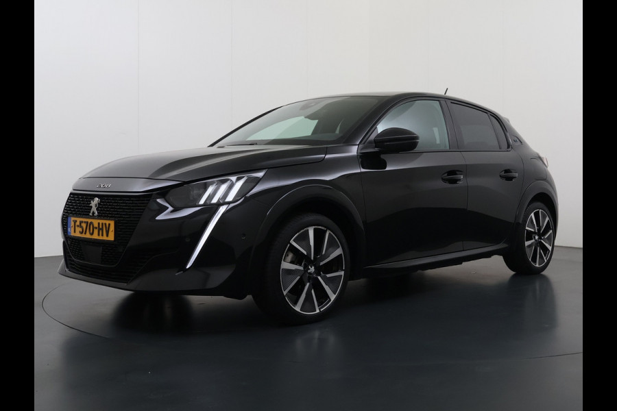 Peugeot e-208 EV GT 350 50kWh Soh 94% Panoramadak Adap.Cruise Stoelverwarming 3D-Navi 360°Camera Ecc Android Auto Apple Carplay Pdc Lmv Privacy Glas Led DAB Bluetooth Regen-Lichtsensor DAB+ Dealeronderhouden